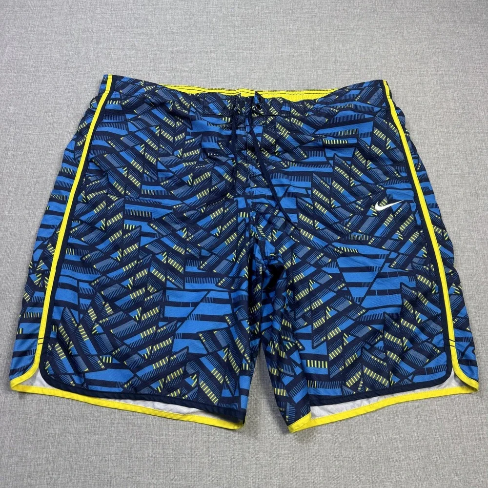 Nike Swim Trunks Shorts Mens 2XL Blue Geometric Lined Drawstring Pockets